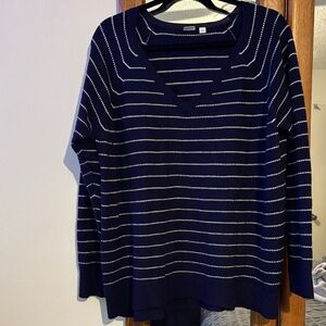 GAP Navy and White Striped V neck oversized Sweater XL